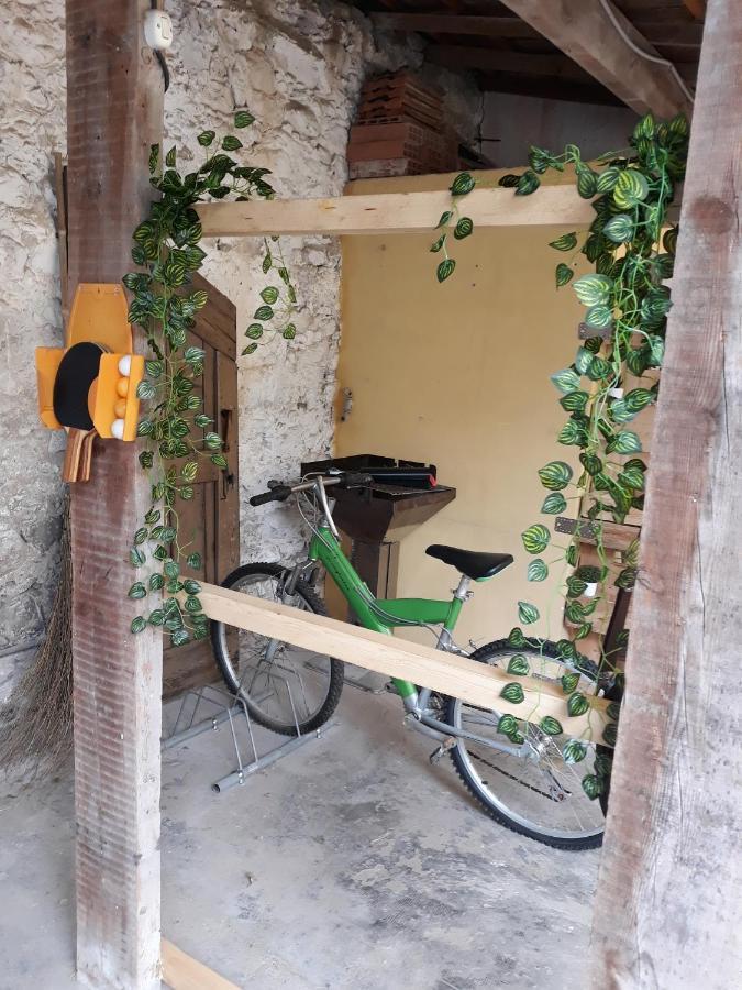Villa La Casetta Con Giardino A 30 M Dal Mare San Bartolomeo Al Mare Bagian luar foto